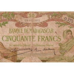 Madagascar - Pick 38b - 50 francs - Série Q.375 - 1937 - Etat : B