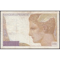 F 29-03 - 09/02/1939 - 300 francs - Série Q - Etat : TB+