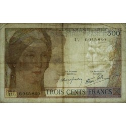 F 29-03 - 09/02/1939 - 300 francs - Série Q - Etat : TB+